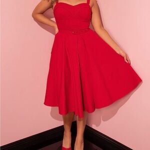 XS Red Maneater Swing